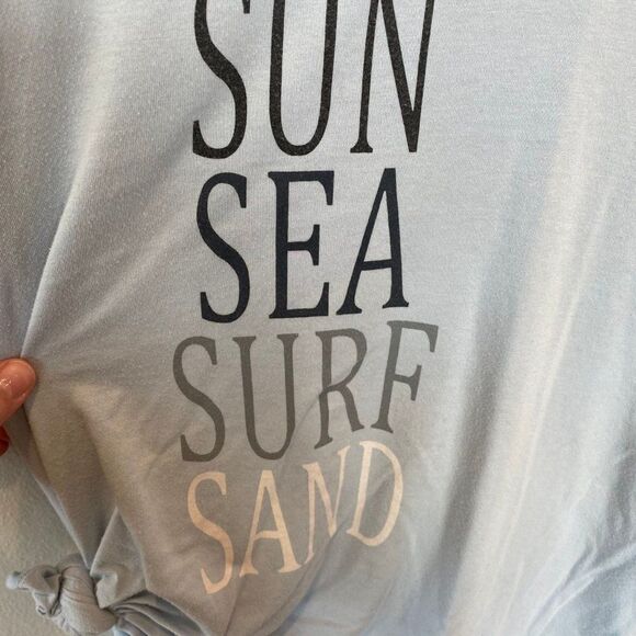 Pea in the Pod "Sun, Sea, Surf, and Sand" Blue Beach Maternity Tank Top, Large - Picture 3 of 6